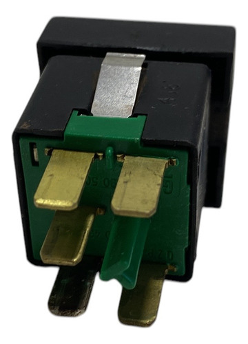 Botão Comando Circulador De Ar Gm Vectra 97 Até 05 90457320