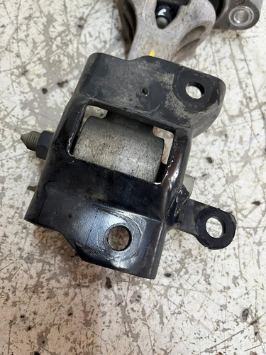 Coxim Inferior Caixa Cambio Elantra 1.8 16v 2012 2013 A 2016