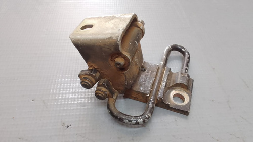 Dobradiça Porta Dianteira Direita Polo 03/14. 23701