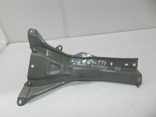 Suporte Travessa Painel Frontal Toyota Hilux 16/20 Detalhe