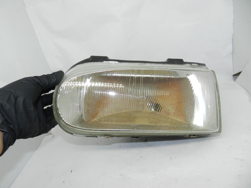 Farol Lado Esquerdo Arteb Vidro Vw Gol Bola G2 95/05 Detalhe