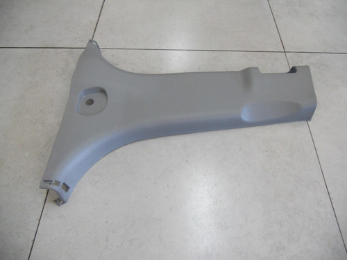 Acabamento Inferior Coluna Esquerda Hyundai Santa Fé 11 A 14