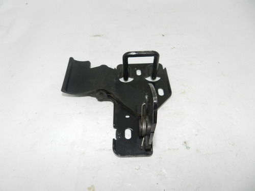 Fechadura Gancho Trava Capô Vw Polo Amarok 02/15 600823480