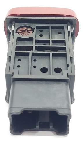 Botão Do Pisca Alerta Chevrolet Tracker Ano 2005 A 2009