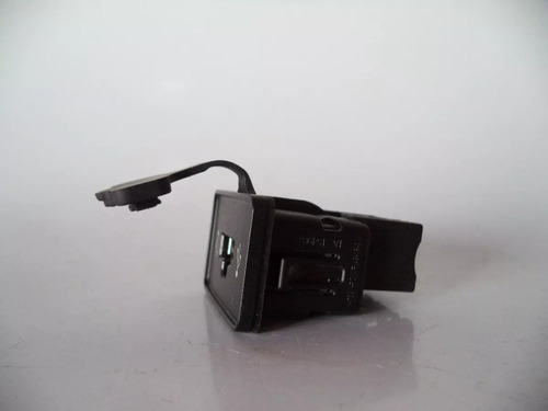 Tomada Usb Fiat. 9035*
