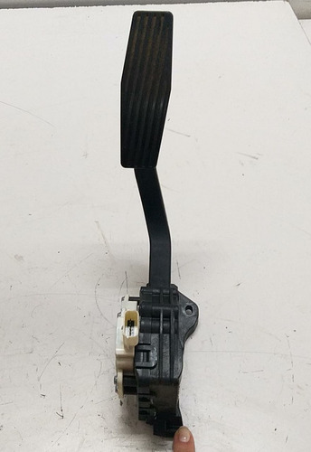 Pedal Acelerador Gm Onix Lt 1.4 2013 A 2018 96858781