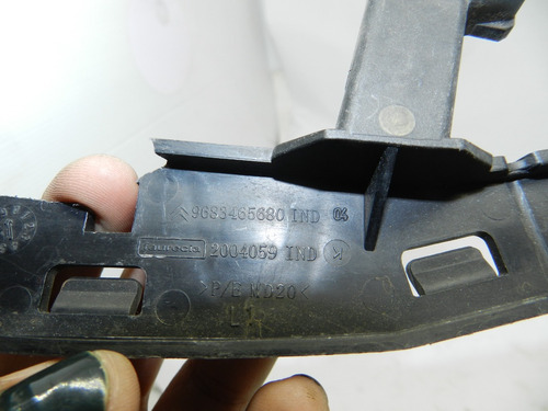 Guia Para-choque Dianteiro Lado Esquerdo Citroen C3 13/17