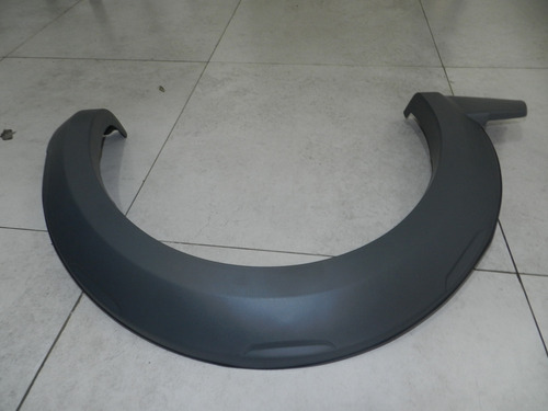 Moldura Para-lama Direito Fiat Strada Working 14/20