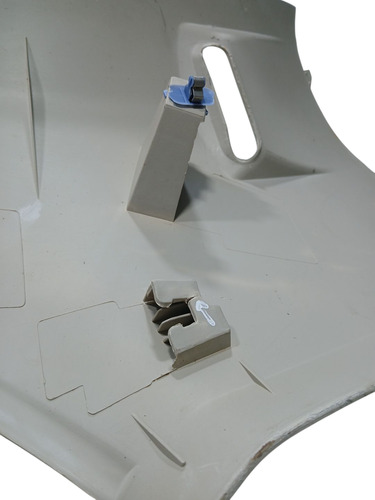 Acabamento Lateral Tras. Dir. Gm Meriva 2011 Com Dtl (ap)