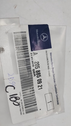 Guia Para-choque Dianteiro Lado Direito C180 C200 15/19
