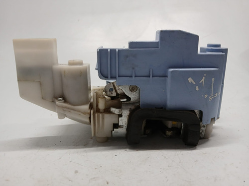 Fechadura Porta Traseira Direita Gm Vectra 2006 A 2011 Azul