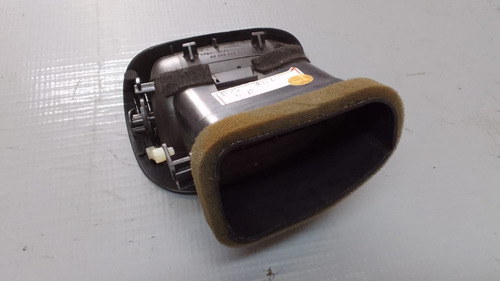 Difusor Ar Esquerdo Peugeot 206 - 2005. 23469