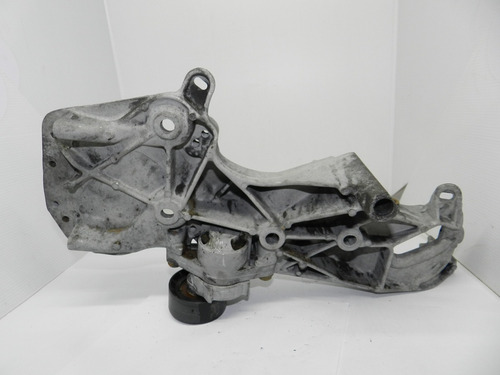 Suporte Alternador Renault Sandero Clio 1.6 8200057212