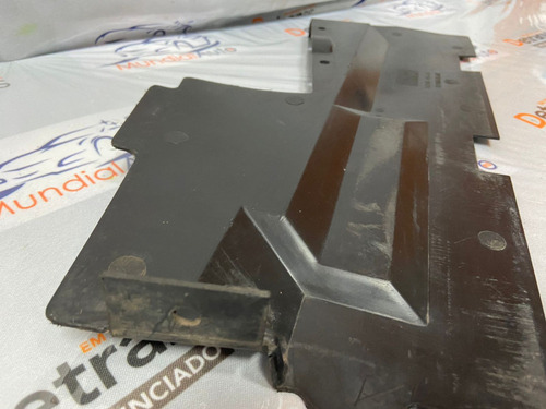 Defletor De Ar Do Radiador Lado Direito Vw Gol G4 18216 C08