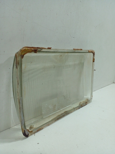 Lente Do Farol Esquerdo Vw Passat 1979 (vj) 