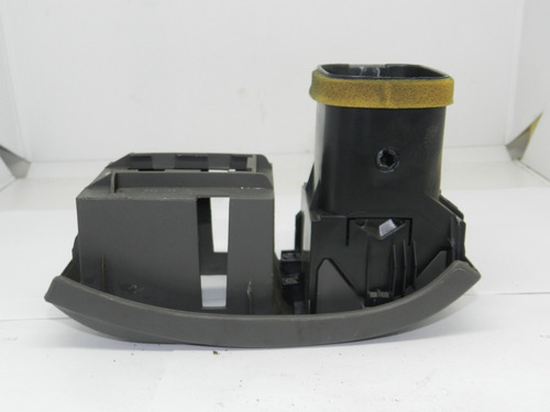 Difusor Ar Esquerdo Gm Astra 1999 2000 2001 A 2008 90560336