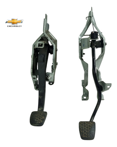 Pedal Embreagem + Pedal Freio Gm Astra 1999/2011 Manual