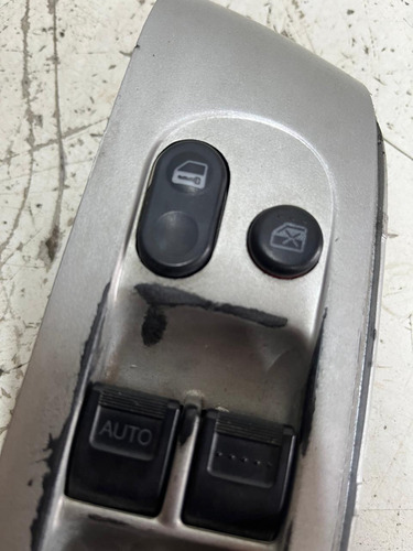Botão Vidro Dianteiro Esquerdo Motorista Honda Fit 2004/2008