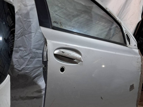 Porta Toyota Etios 2013 2014 2015 A 2021 Dianteira Direita