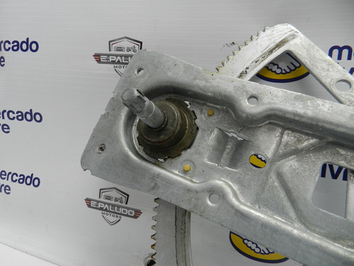 Máquina Vidro Manual Dianteira Direita Gm Celta 4p 07/15