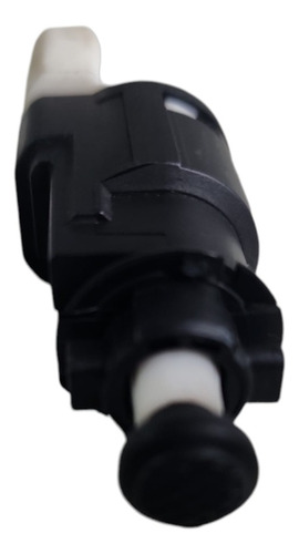 Interruptor Sensor Freio Pedal Luz Renault Kwid 2017 A 2022