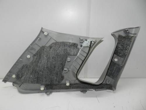 Acabamento Coluna Traseira Direita Hyundai Tucson 08/16