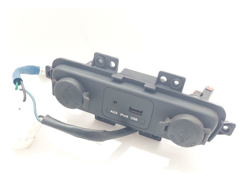 Tomada Entrada Usb Aux iPod Sportage 2012 A 2016 