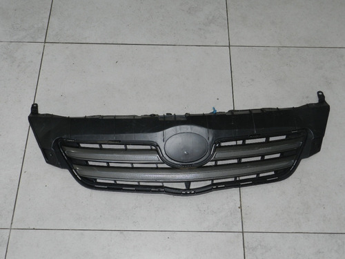 Grade Dianteira Para-choque Toyota Corolla 09/12 Detalhe