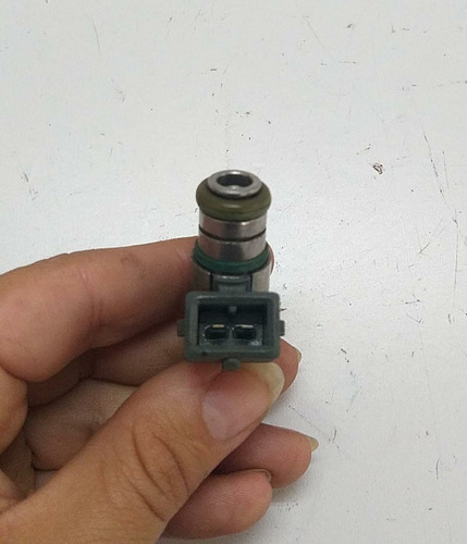 Bico Injetor Peugeot Partner 1.8 8v Clio 1.6 16v Stk143
