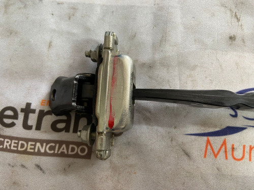 Limitador Porta Dianteira Esquerda Onix/prisma 18109