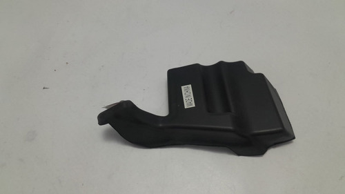 Vedador Capô Capuz Traseiro Direito Gm Spin 13/25 52031529