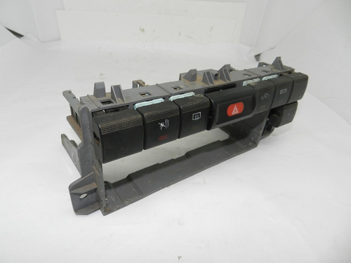 Moldura Central Rádio Gm Vectra 1996 1997 A 2005 90503546