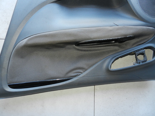 Forro Porta Dianteira Direita Fiat Punto Essence 2013