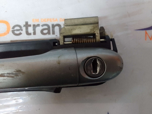Maçaneta Porta Diant Esquerda Fiat Mobi Strada  11607