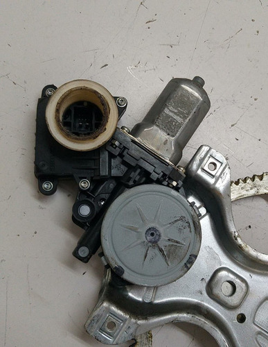 Máquina Vidro Elétrica Dianteira Direita Corolla 2013 A 2018