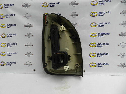 Lanterna Direita Zafira 2002 A 2012 Detalhe Leia Descrição
