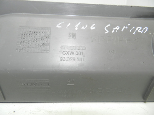 Moldura Soleira Porta Objetos Dianteira Esquerda Gm Zafira