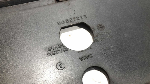 Moldura Porta Mala Gm Astra 94 Até 96 Original C/ Detalhe