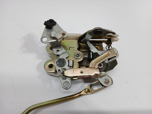 Fechadura Porta Traseira Esquerda Mitsubishi L200 95 A 2005