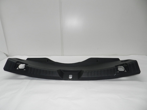 Acabamento Soleira Porta-malas Toyota Yaris 18/22 647160d260