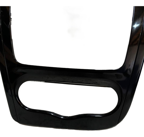 Moldura Rádio Central Painel Sandero 2011 2012 2013 2014