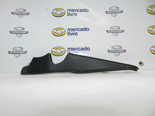 Acabamento Grade Churrasqueira Lado Direito Megane Gt 07/13