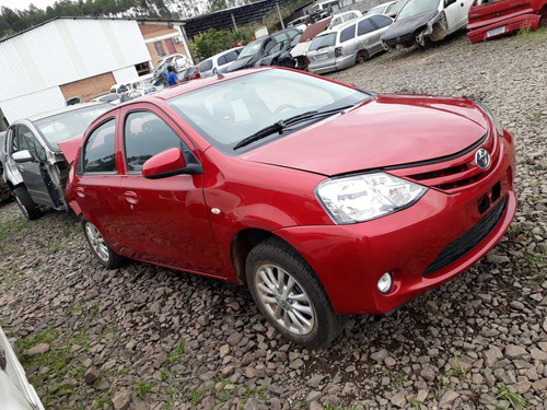 Ty Etios Sedan 1.5 96cvs Flex 2016 Vendido Em Peças Rs Cai