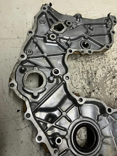 Tampa Frontal Distribuição Motor Hilux Sw4 2.8 2016 Até 2023
