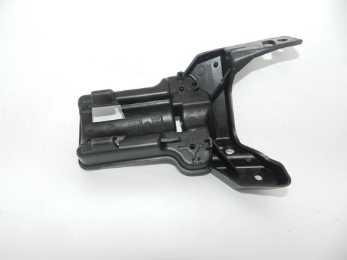 Suporte Esguicho Farol Lado Esquerdo Renault Fluence 11/18