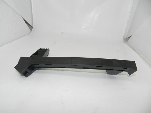 Guia Vidro Porta Traseira Esquerda Gm Cobalt 12/20 94732162