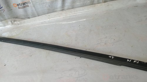 Pestana Externa T Esquerda New Fiesta Hatch 2011/2019 25722