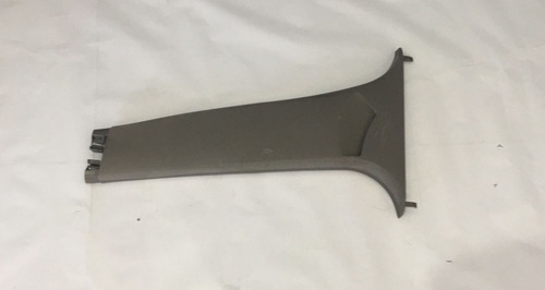 Moldura Coluna Le  Citroen Xsara Picasso 01/11 9630266477
