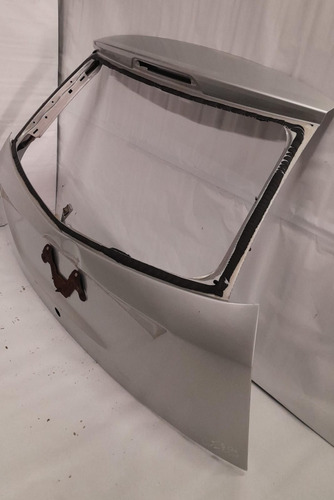 Tampa Traseira Sem Vidro Ford Focus Hatch 01/09 Com Detalhe
