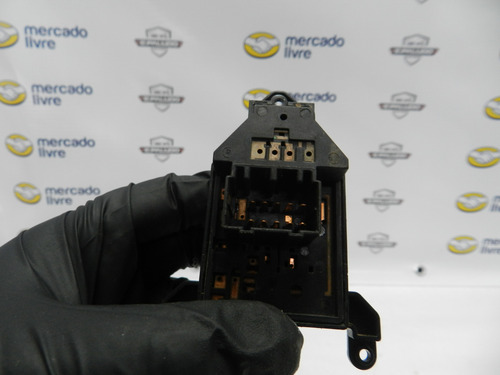 Botão Comando Retrovisor Hyundai Santa Fé 07/12 371480